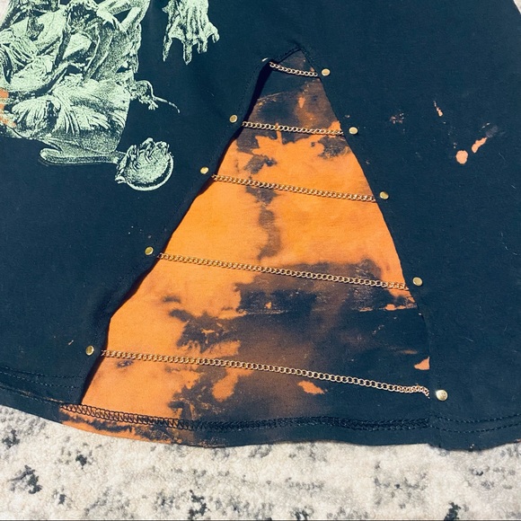 Custom Tee - Picture 5 of 8